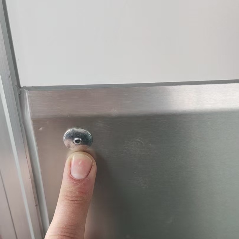 Rivet
