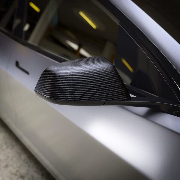 Dekawrap-structure-noir-black-carbon-cf01-vinyl-wrap-cf01-3m-vinyl-wrap-craft-film-car-wraps-003